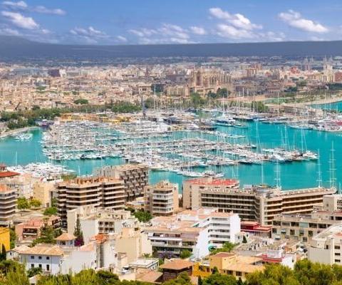 Tui is to operate a weekly charter from Belfast to Majorca in summer 2023 (credit: Tui)