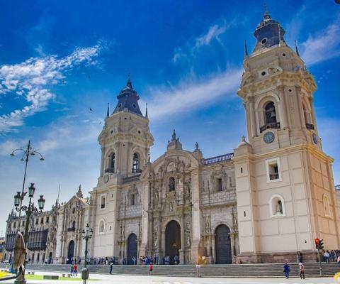 The FCDO expects protesting in Peru's capital Lima to escalate (Credit: Eduardo Garcia / Unsplash)