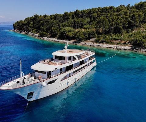 Croatia_-_Memories_Exterior_copy.jpg