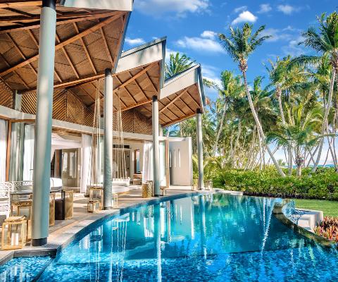 A_villa_at_Waldorf_Astoria_Seychelles_Platte_Island.jpg