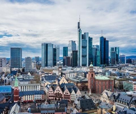 frankfurt-4945405_1280.jpg