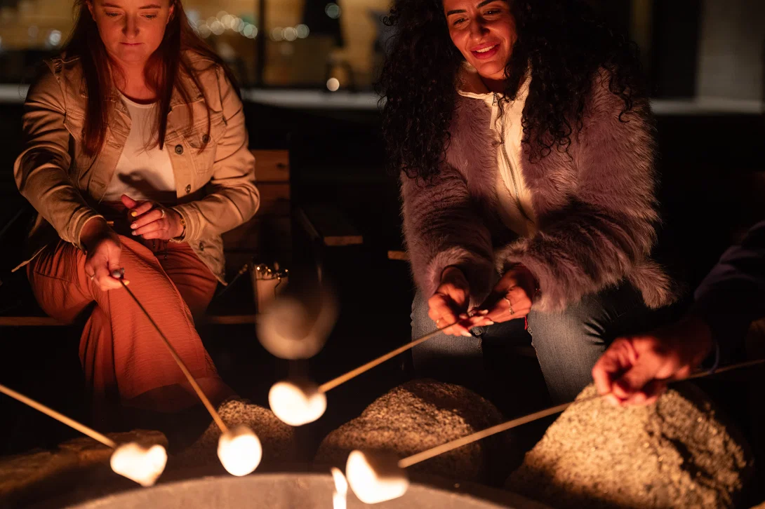 The group enjoyed toasting smores in Mariposa. Photo: Jungho Kim