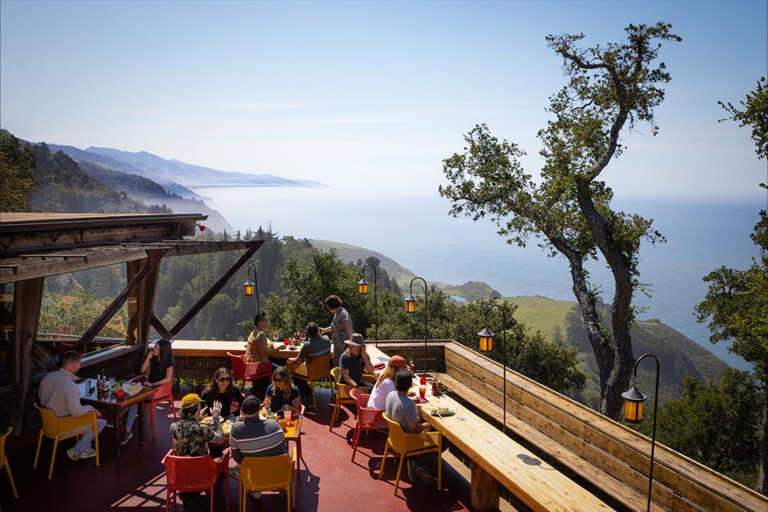 Nepenthe restaurant, California