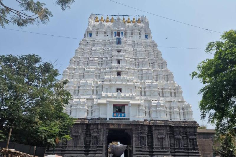 Fortress in Vellore, India Fortress in Vellore, India