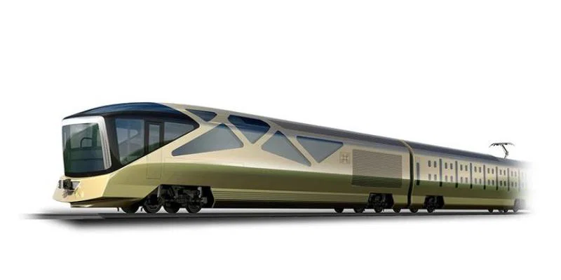 Japan luxury train east