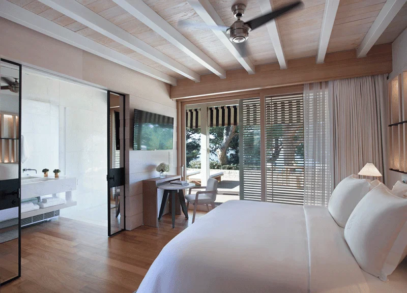 Four Seasons Athens
