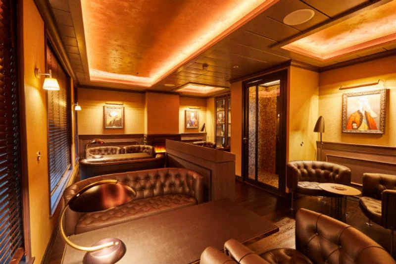 The Invisible Lounge onboard Hanseatic Inspiration