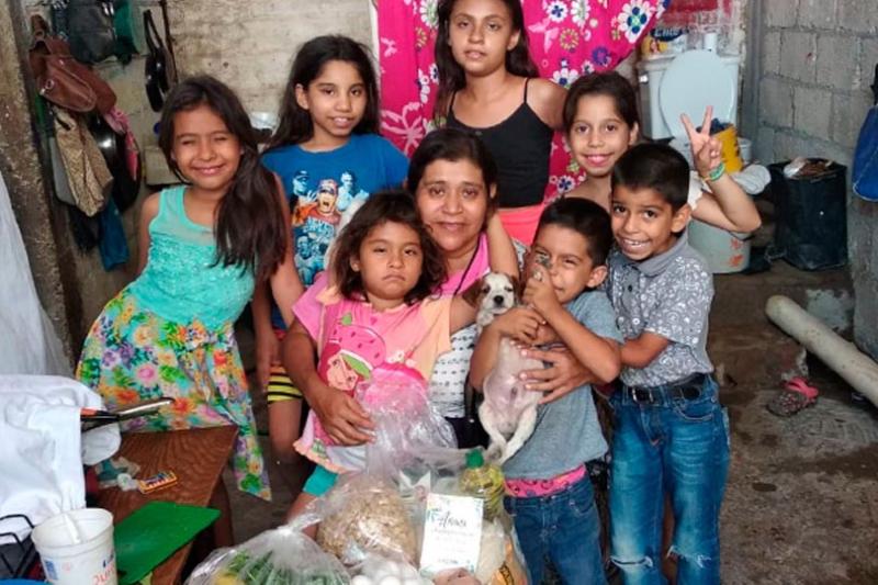 JOURNEY MEXICO FEEDS VULNERABLE FAMILIES