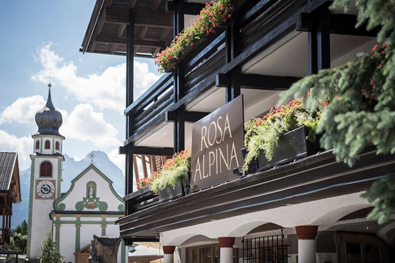 Rosa Alpina has a restaurant with a Michelin "green star"