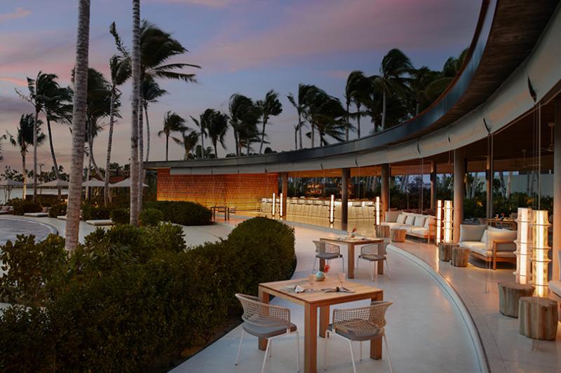 Eau Bar has a poolside setting for lunch, afternoon tea or cocktails