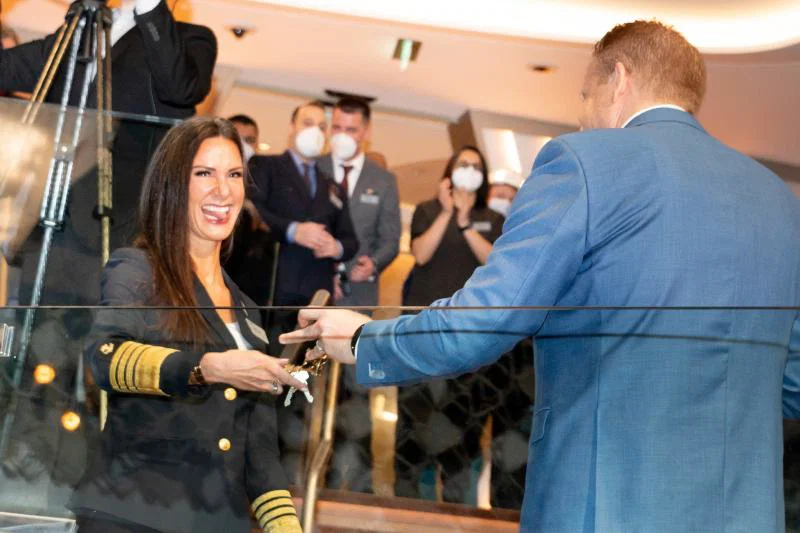 Liberty hands Celebrity Beyond captain Kate McCue the keys to the ship (credit: Steve Dunlop)