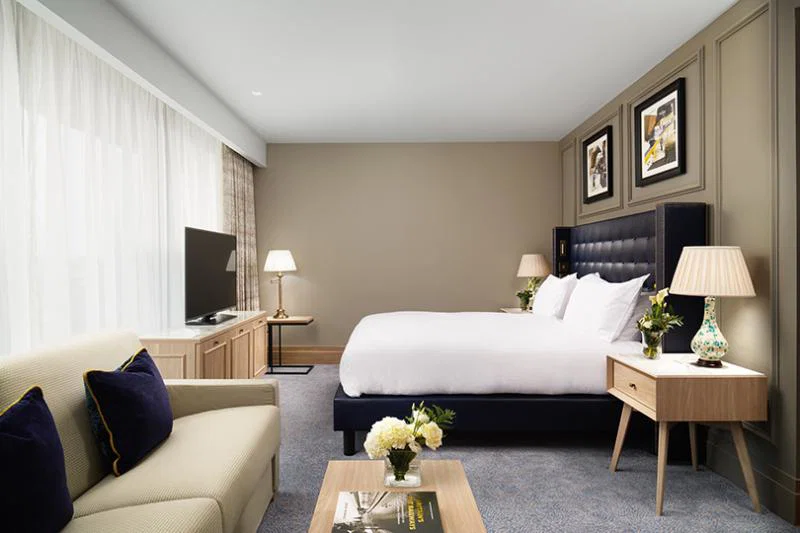 An executive room in the modern wing