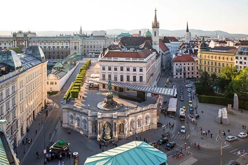 There are a wealth of attractions and sites for clients to visit in Vienna