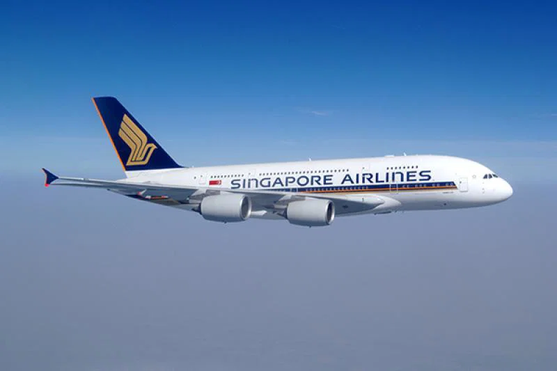 Singapore Airlines aircraft in flight