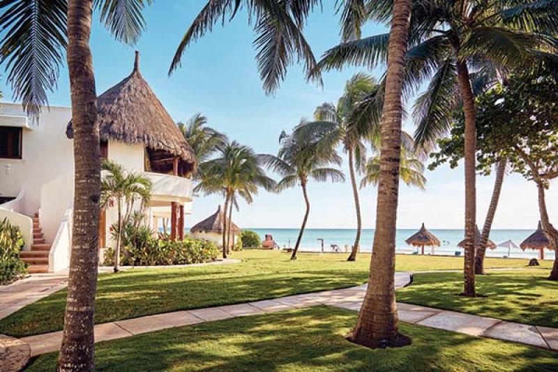 The property is surrounded by 200 acres of tropical jungle