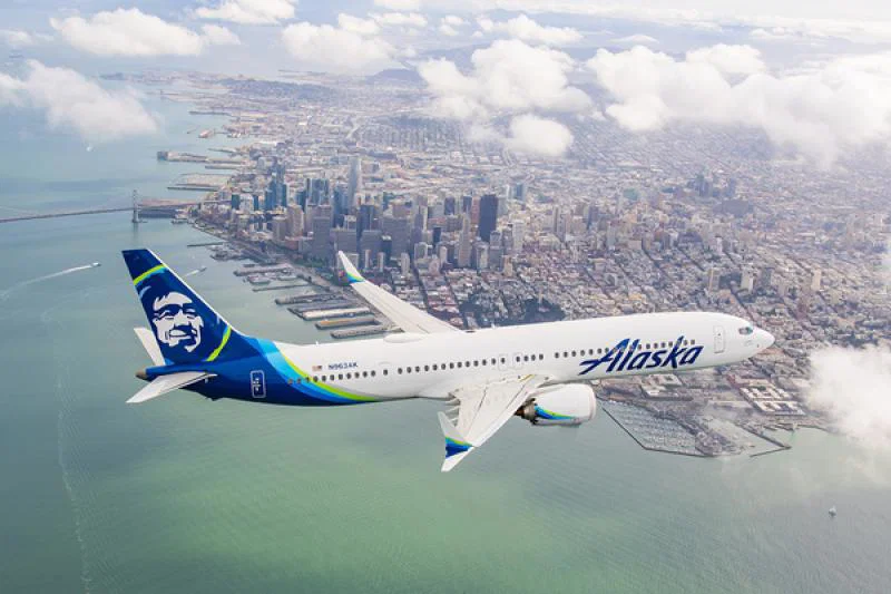 An Alaska Airlines Boeing 737 Max 9