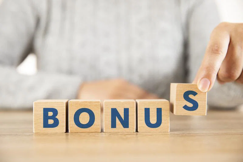 Bonus, pic, istock, feb24