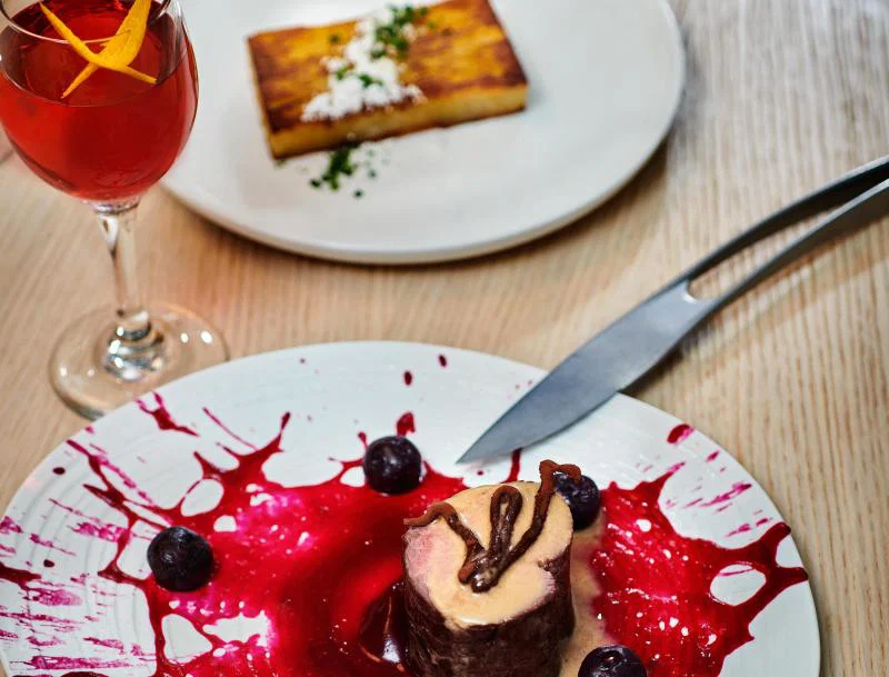 Razzle Dazzle: Virgin Voyages dining and bars explained