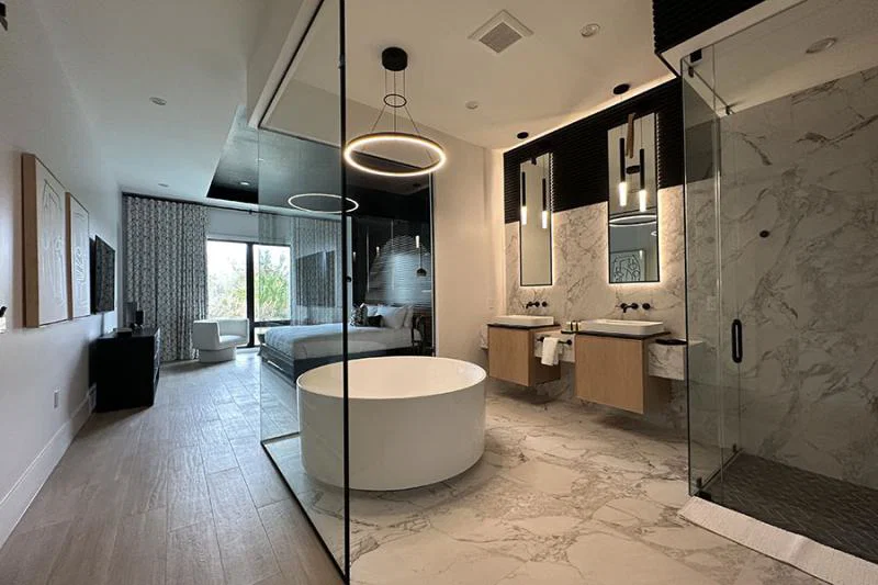 Morlando bathroom