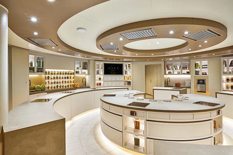 Guests can cook with chefs in the high-tech S.A.L.T. Lab