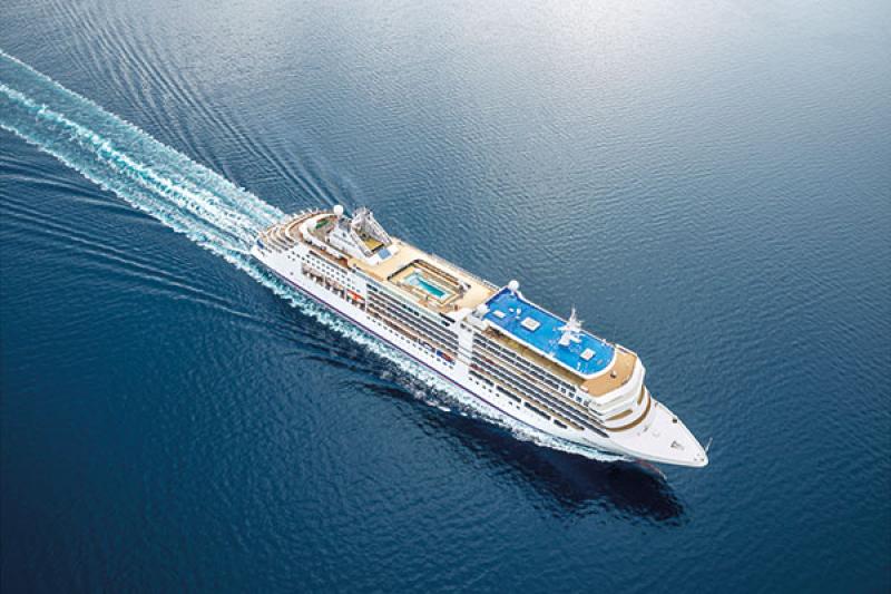 Silver Moon accommodates just 596 passengers