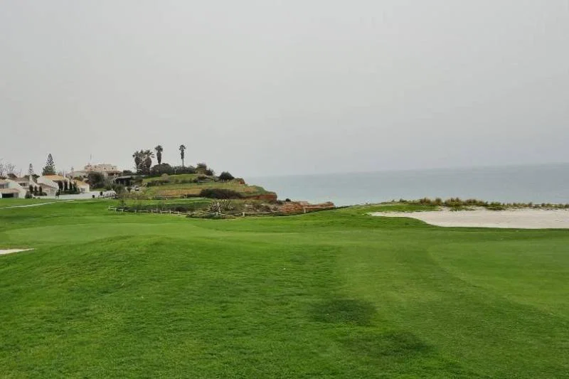 Golf 16th New.jpg