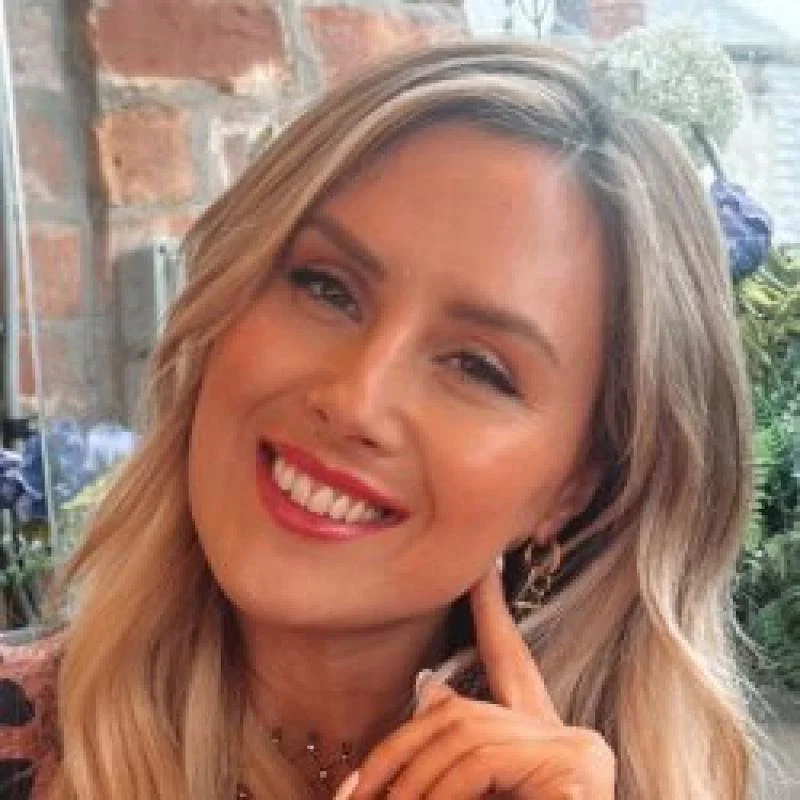 Hollie Race switches Travel Counsellors for Trending Travel