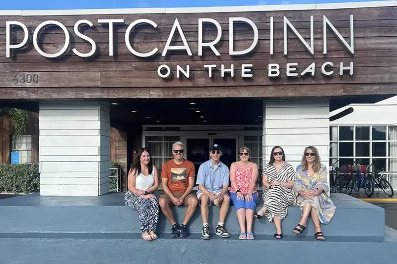 Postcard Inn on the Beach