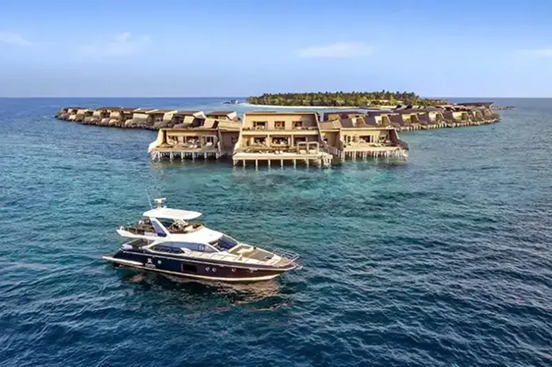 The John Jacob Astor Estate sleeps 12