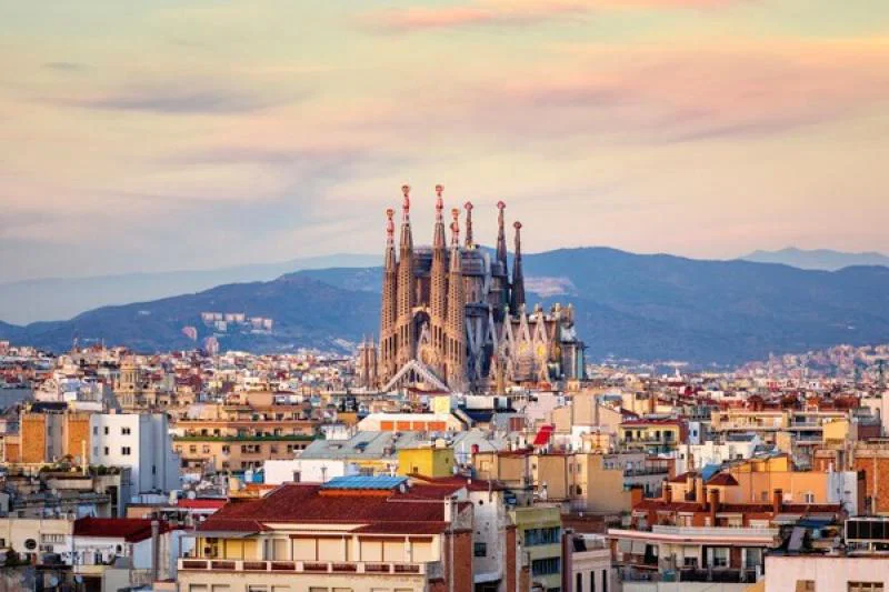 Barcelona, Sagrada Familia, tourism, holiday (Credit: iStock)