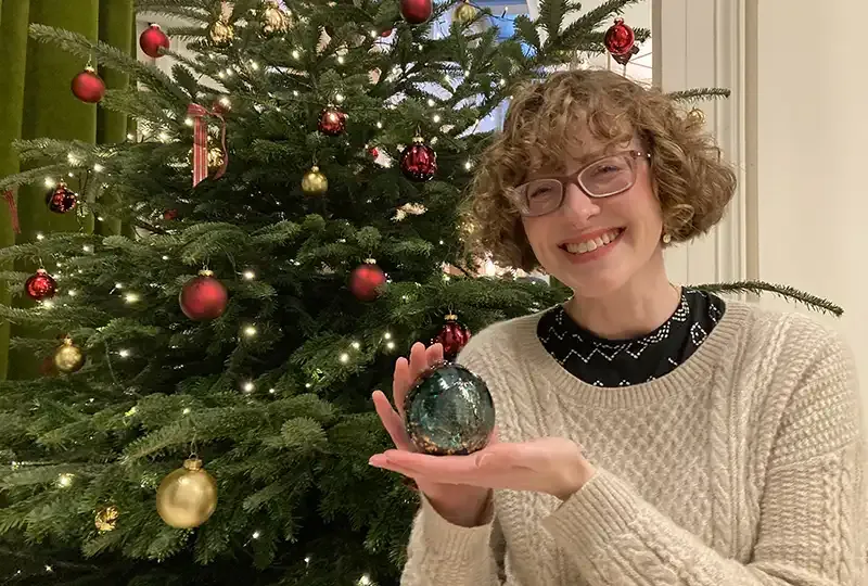Char and bauble