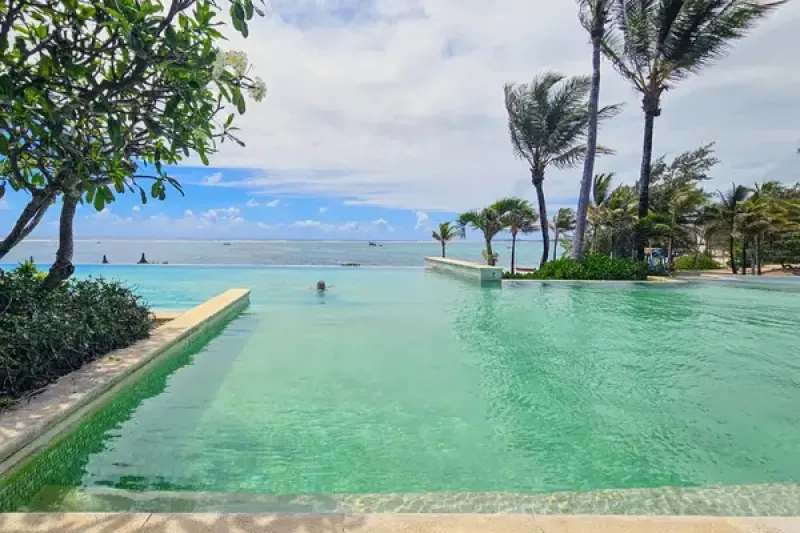 Long Beach, A Sunlife Resort