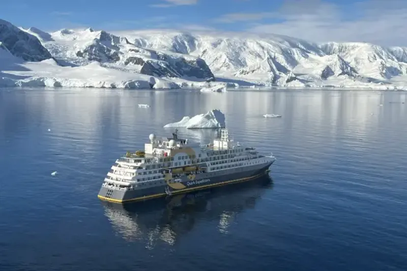 Ultramarine in Antarctica
