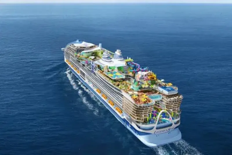Legend of the Seas 1, Royal Caribbean, April 2025