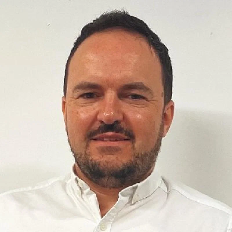 Tui's retail chief to bow out after nearly 30 years with agency and op