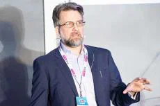Sales coach Simon Cox.