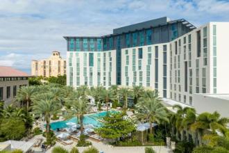 Close to Palm Beach Island: How to sell Hilton West Palm Beach